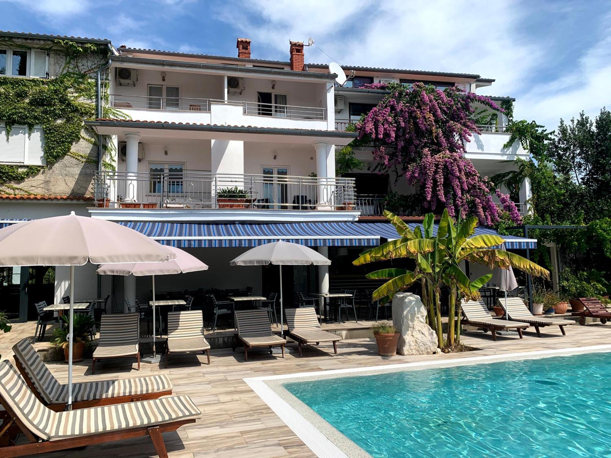 Gargamelo Pension Poreč Exterior foto