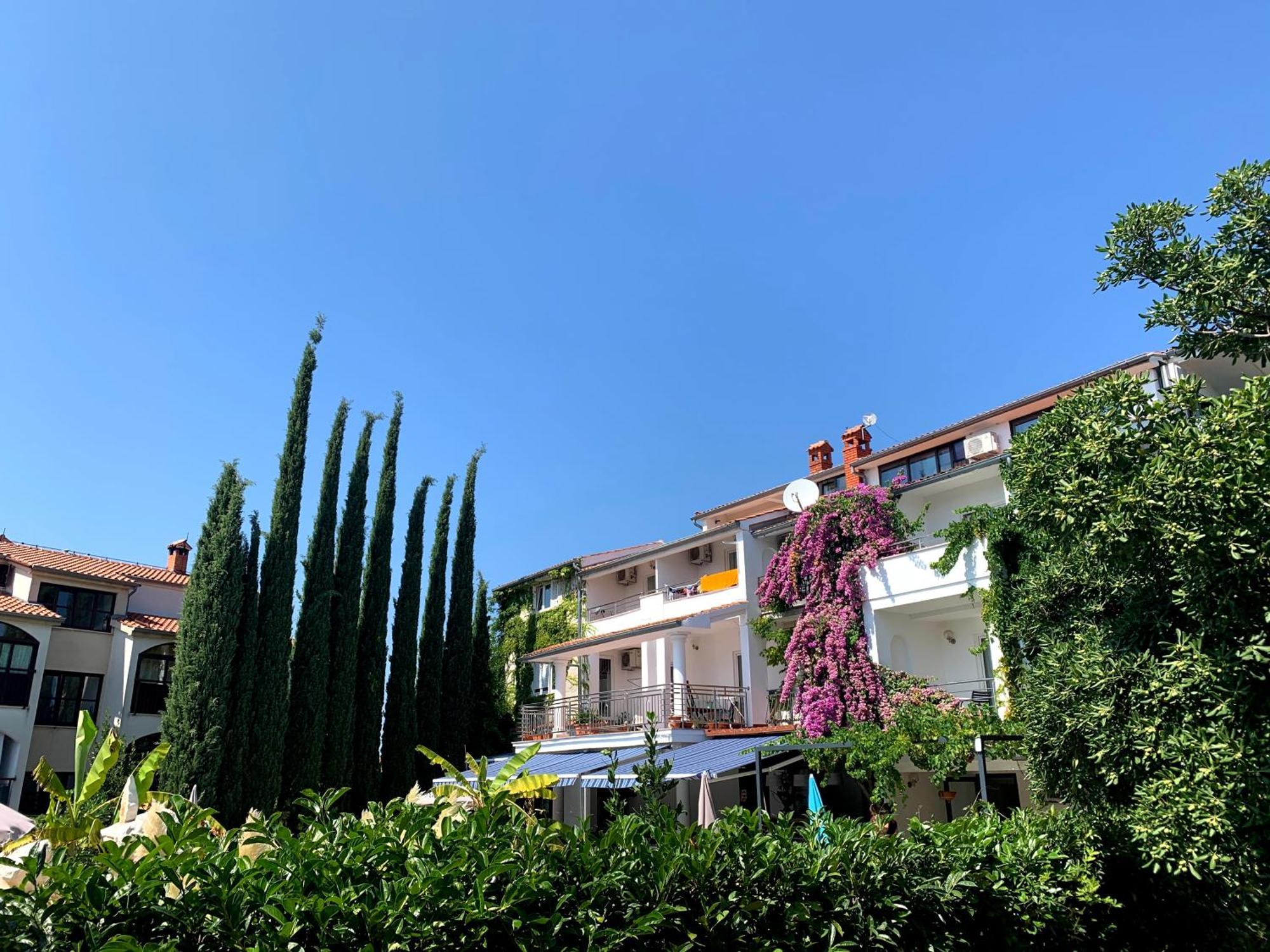 Gargamelo Pension Poreč Exterior foto